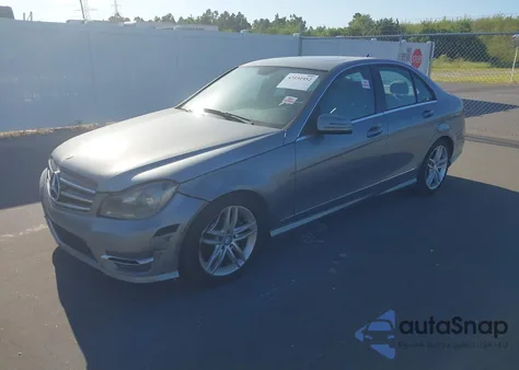 2014 Mercedes-Benz C 250 Sport from USA, damaged, VIN WDDGF4HB1EG251933